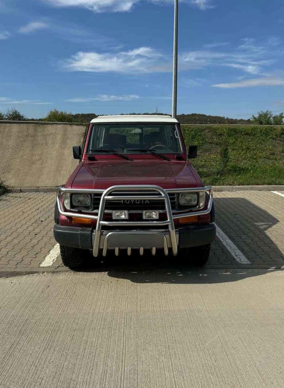 Toyota Land Cruiser