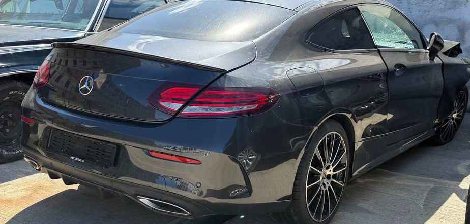 Mercedes-Benz C