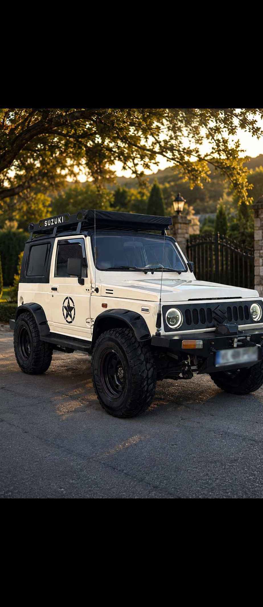 Suzuki Samurai