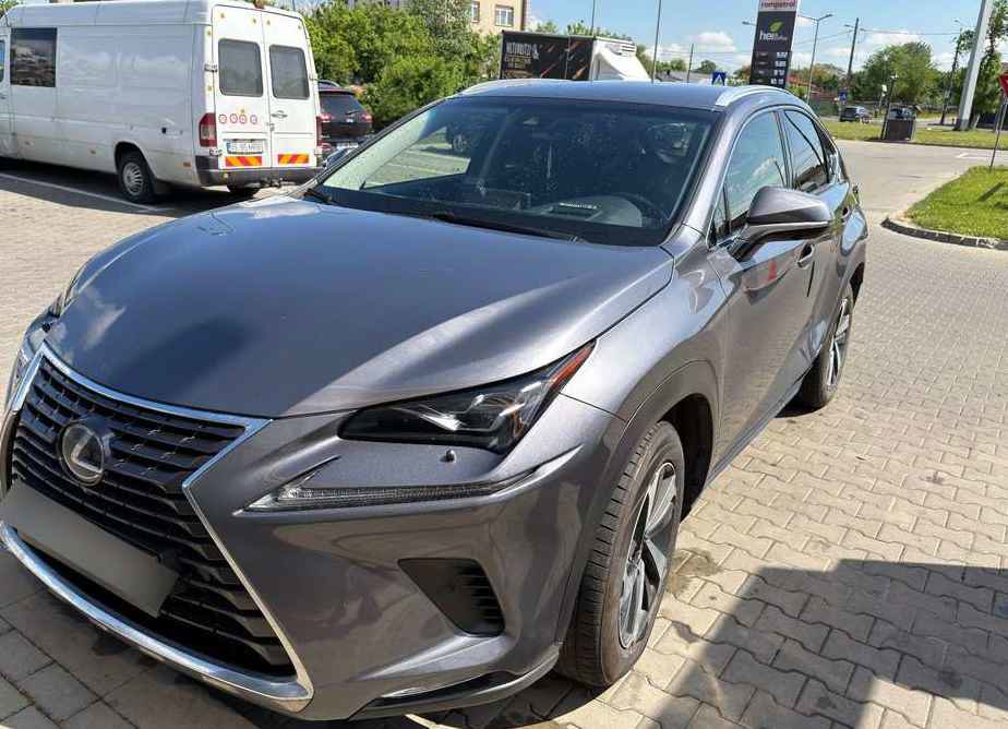 Lexus Seria NX