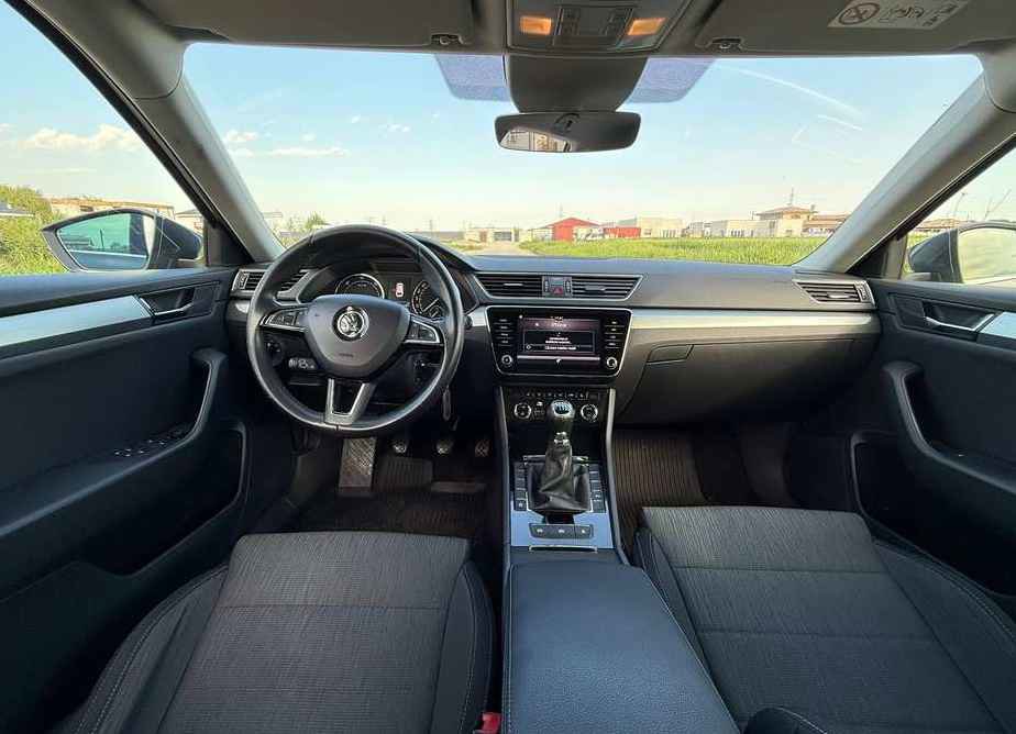 Skoda Superb