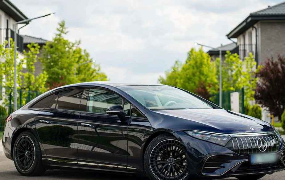 Mercedes-Benz EQS
