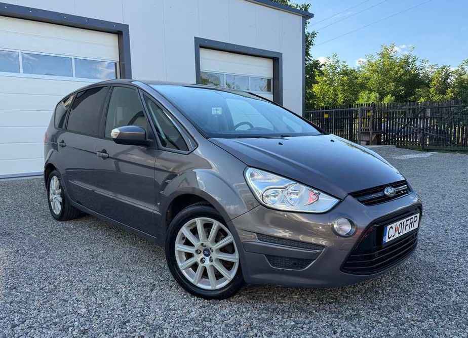 Ford S-Max