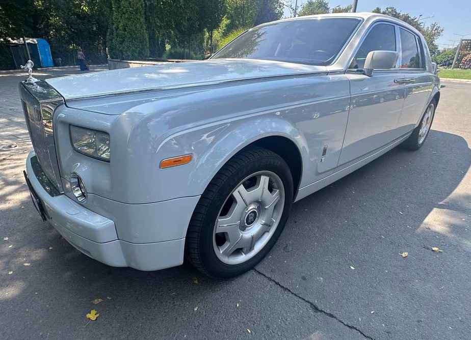 Rolls Royce Phantom