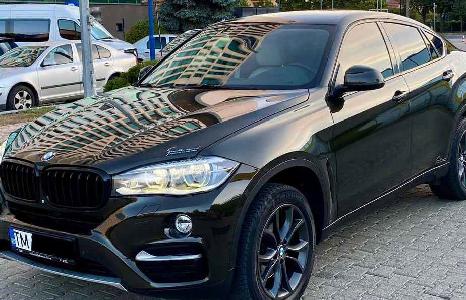 BMW X6