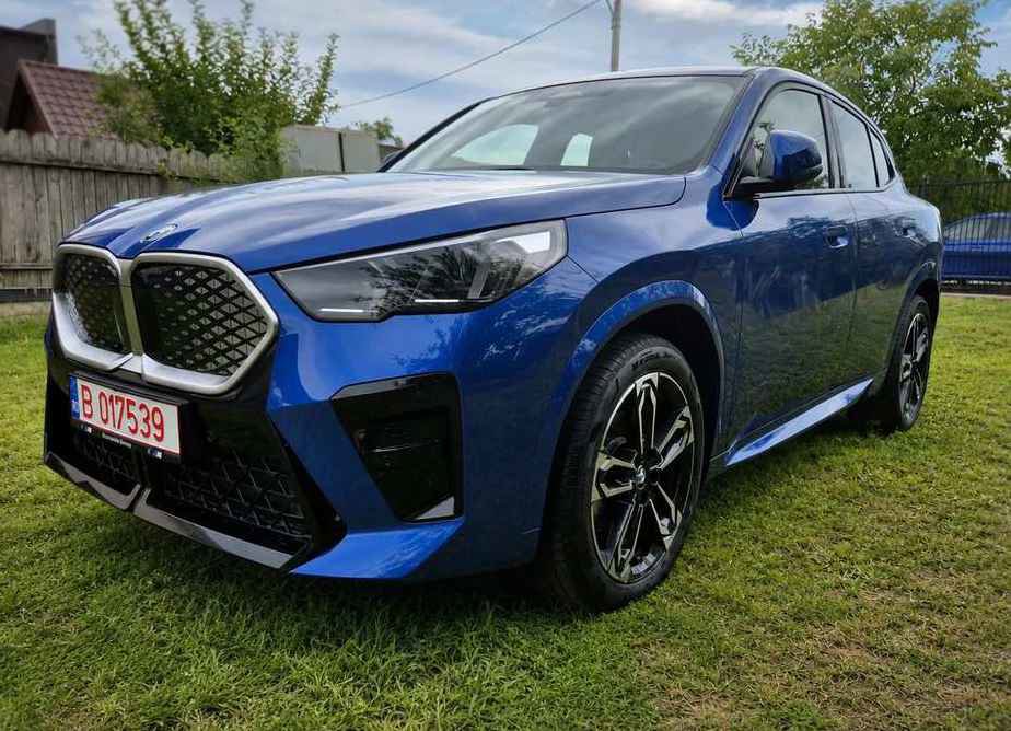 BMW iX