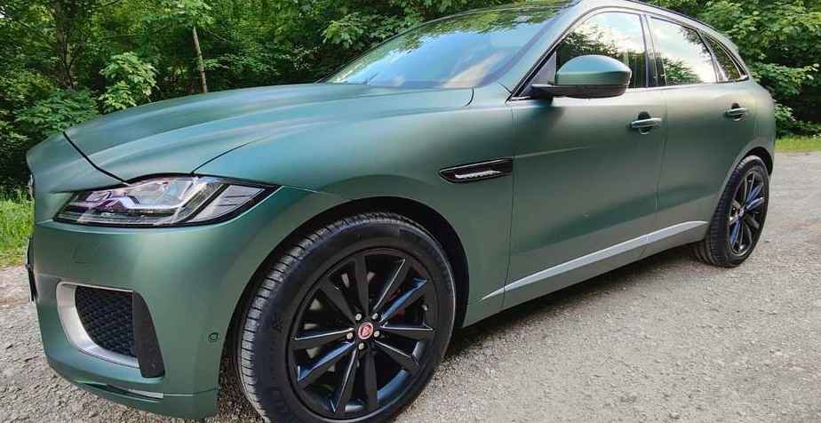 Jaguar F-Pace