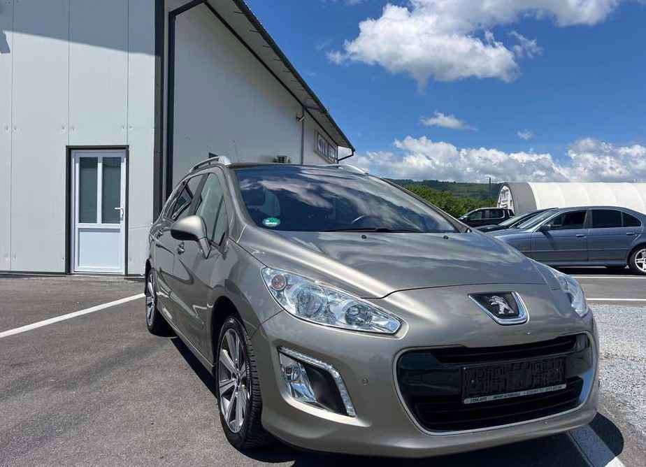 Peugeot 308