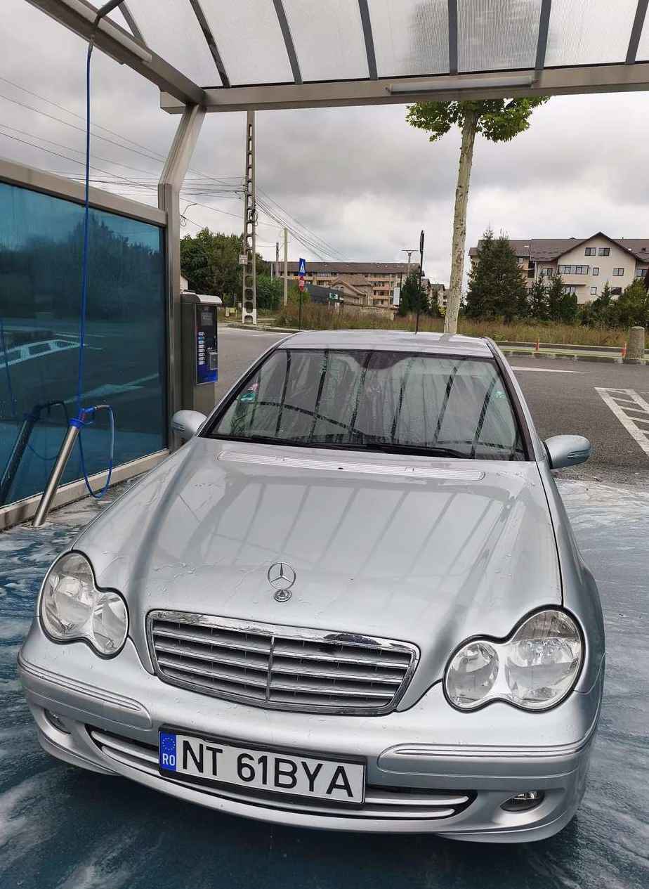 Mercedes-Benz C