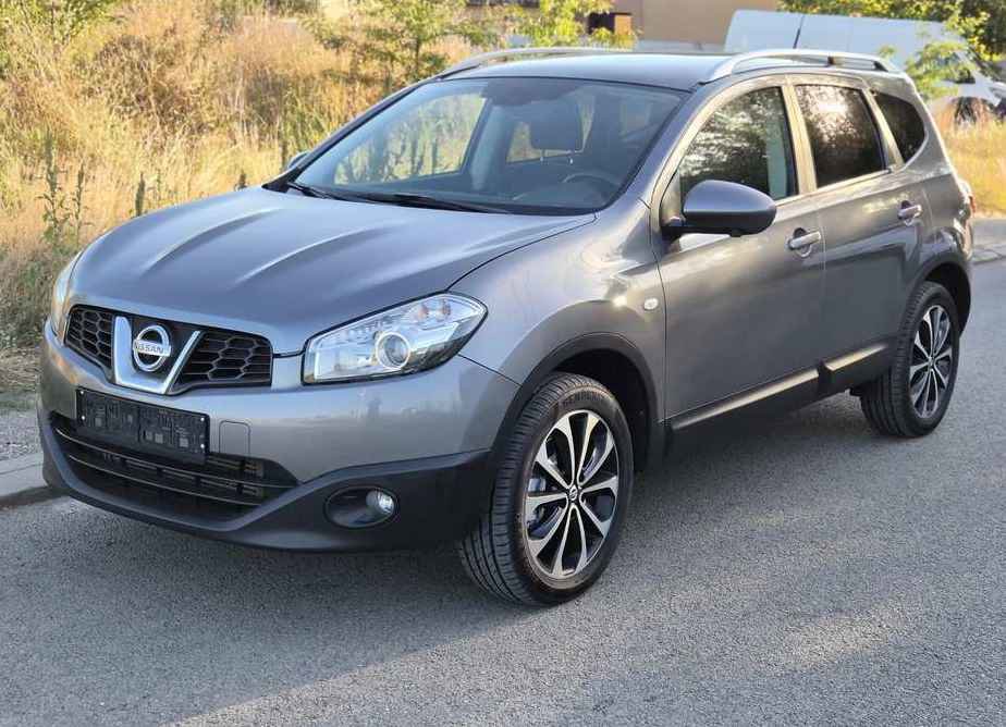 Nissan Qashqai+2