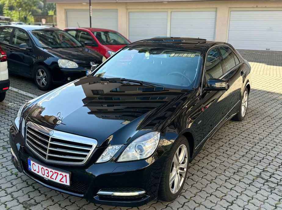 Mercedes-Benz E