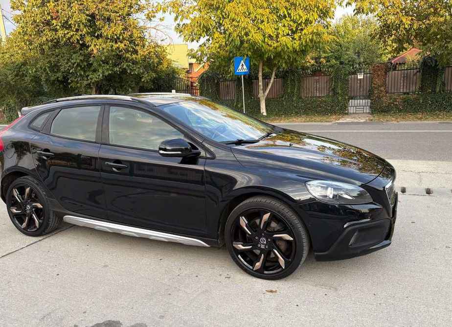 Volvo C30