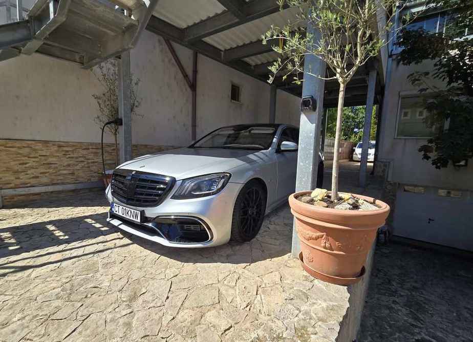 Mercedes-Benz S