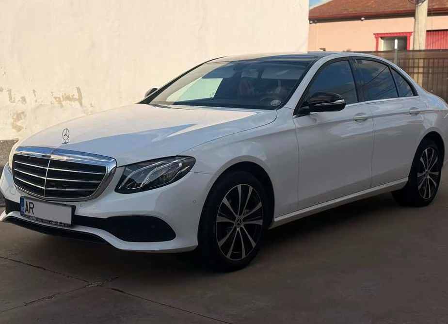 Mercedes-Benz E