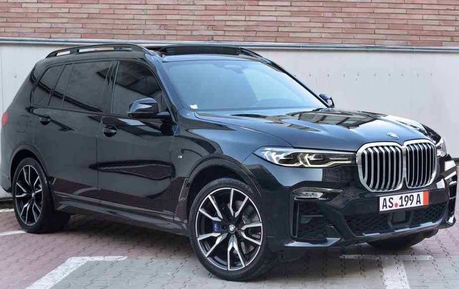 BMW X7
