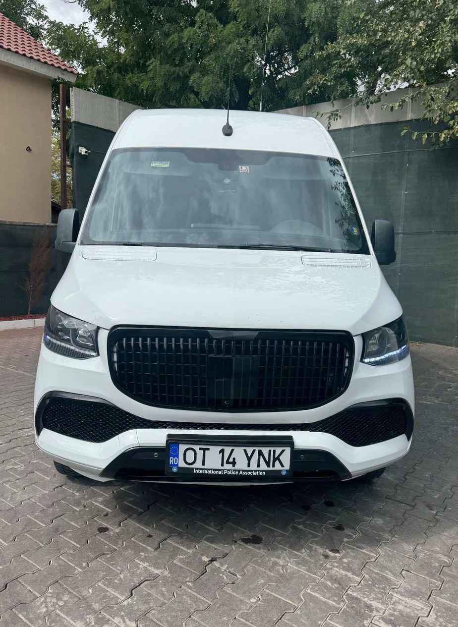 Mercedes-Benz Sprinter
