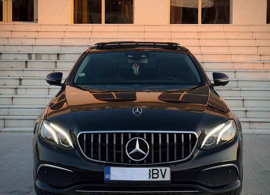 Mercedes-Benz E