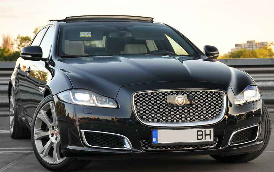 Jaguar XJ