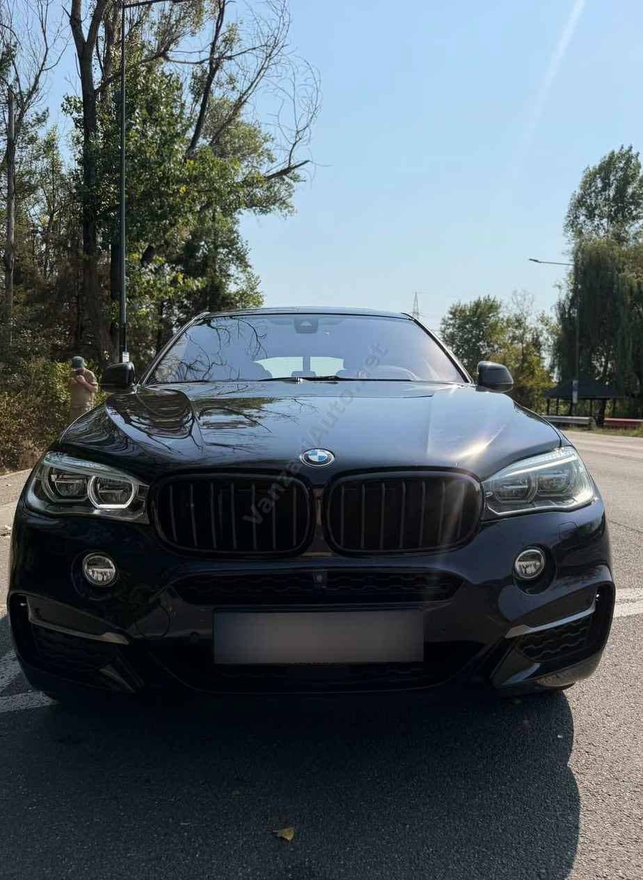 BMW X6