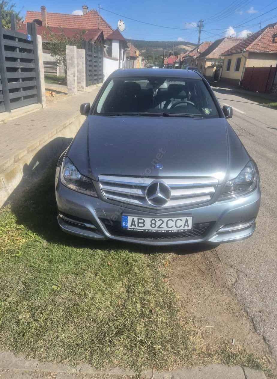 Mercedes-Benz C