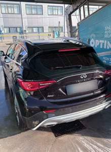 Infiniti QX30