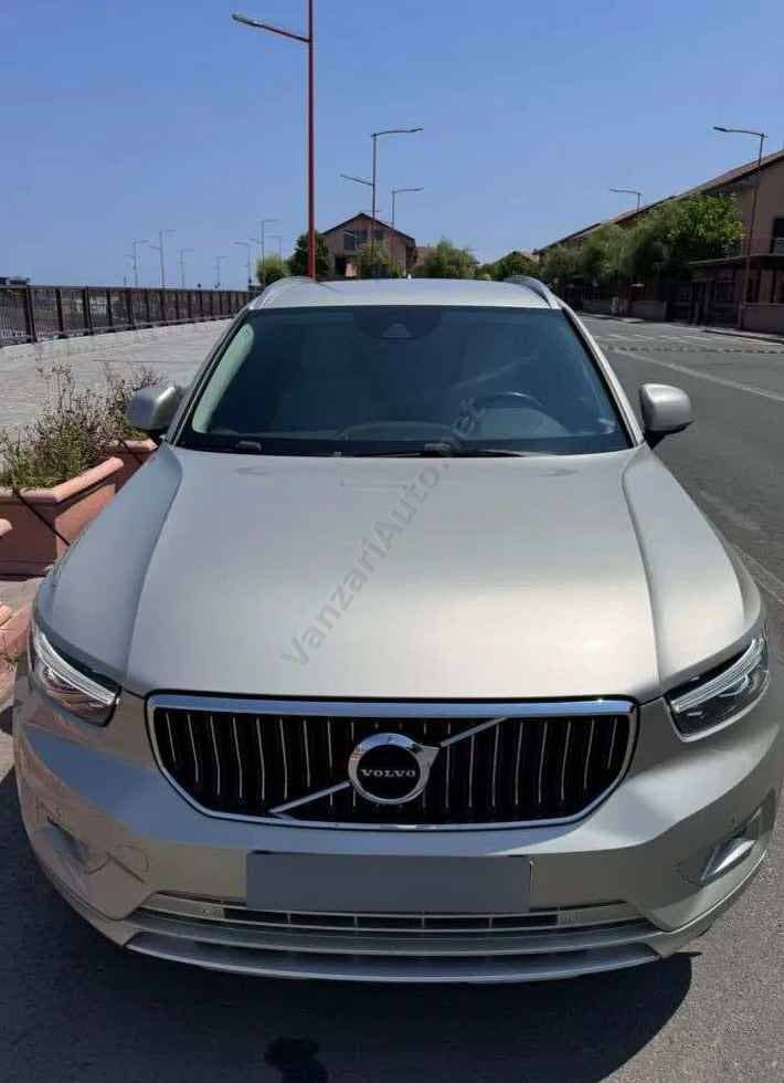 Volvo XC 40