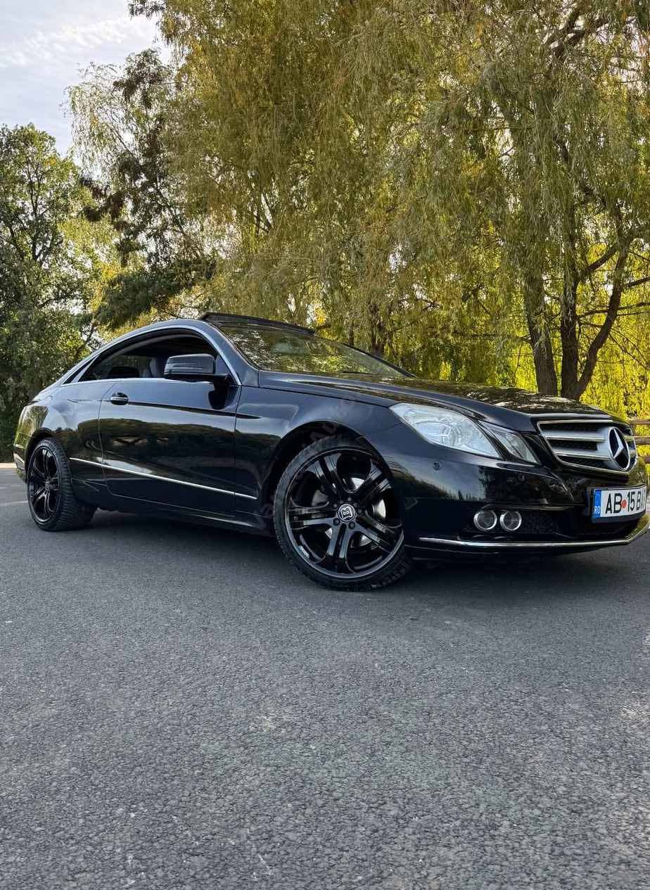 Mercedes-Benz E