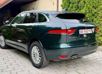Jaguar F-Pace