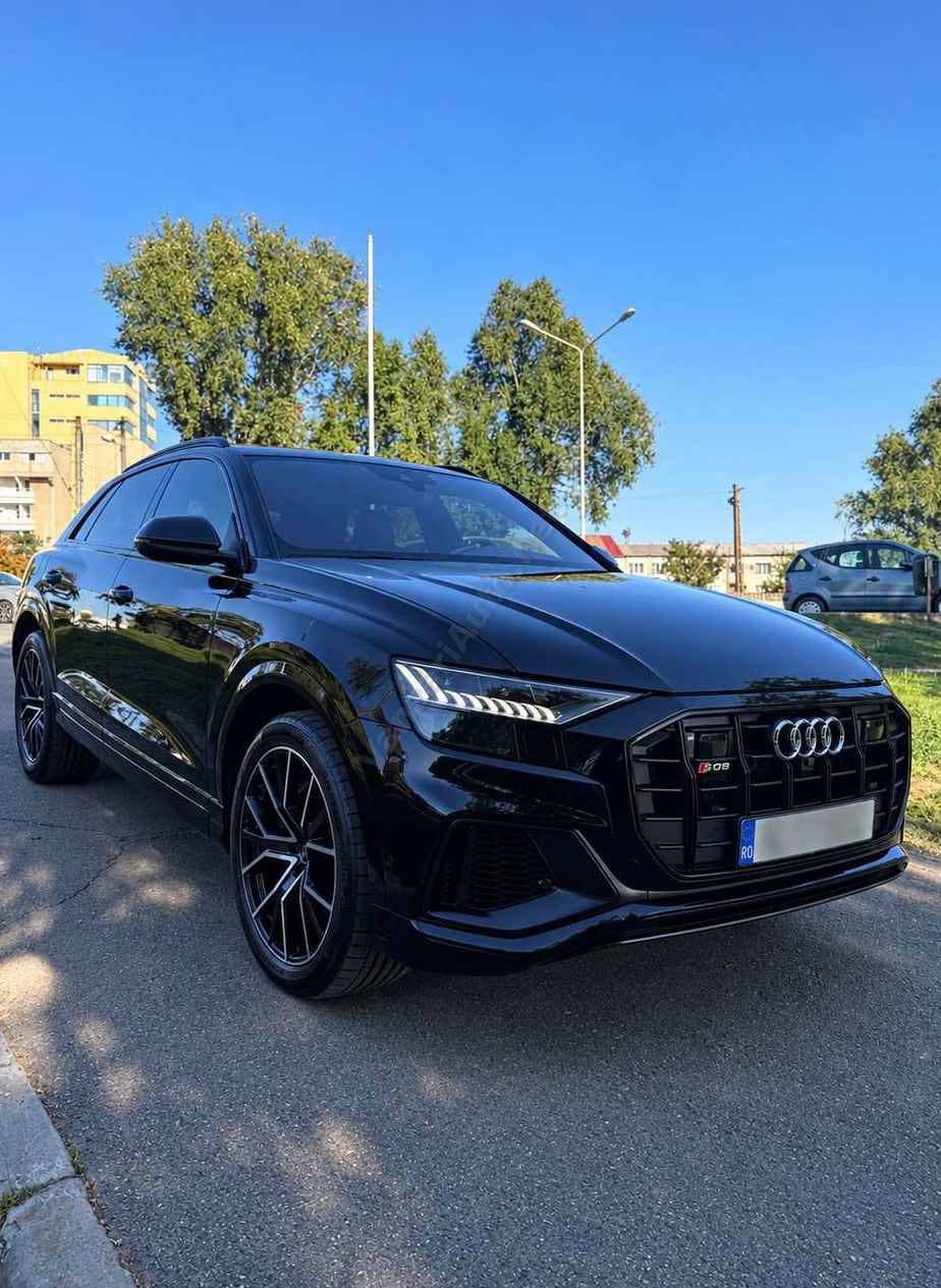 Audi SQ8