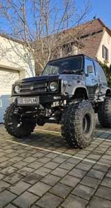Suzuki Samurai