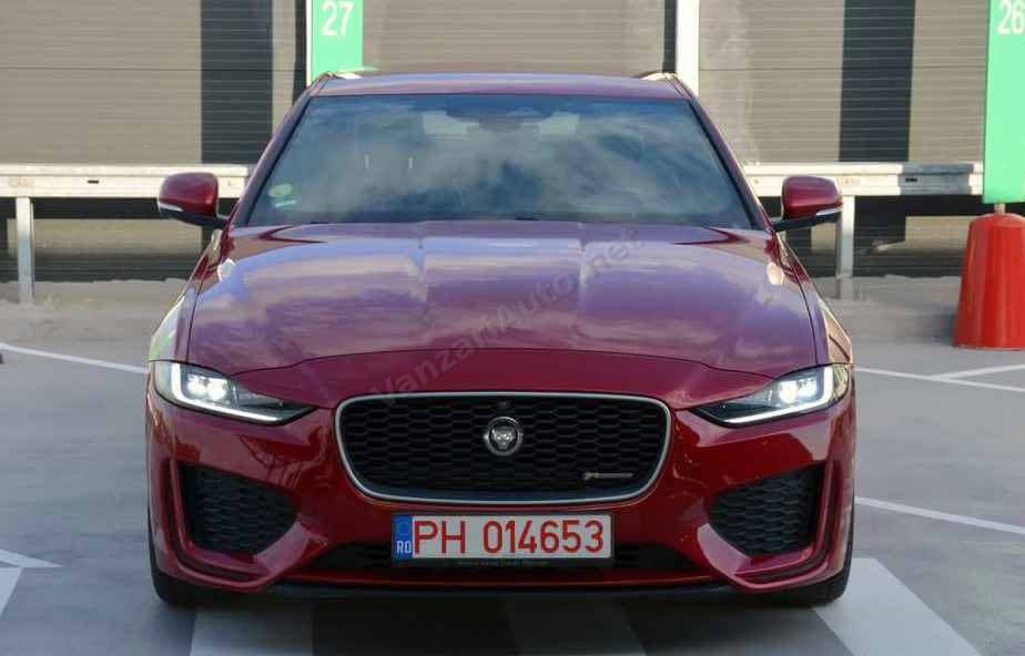Jaguar XE