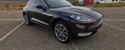 Aston Martin DBX