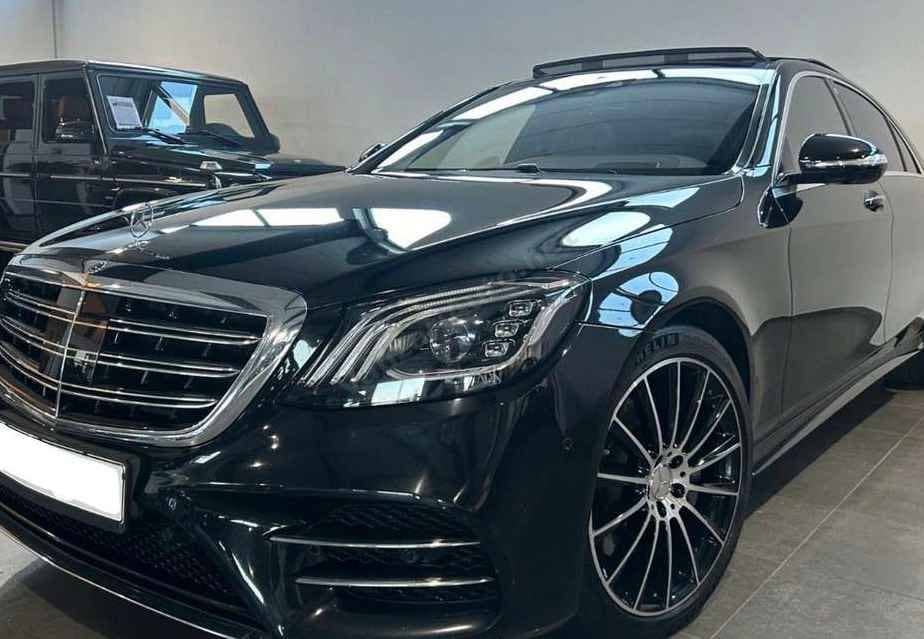 Mercedes-Benz S