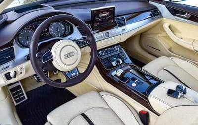 Audi S8