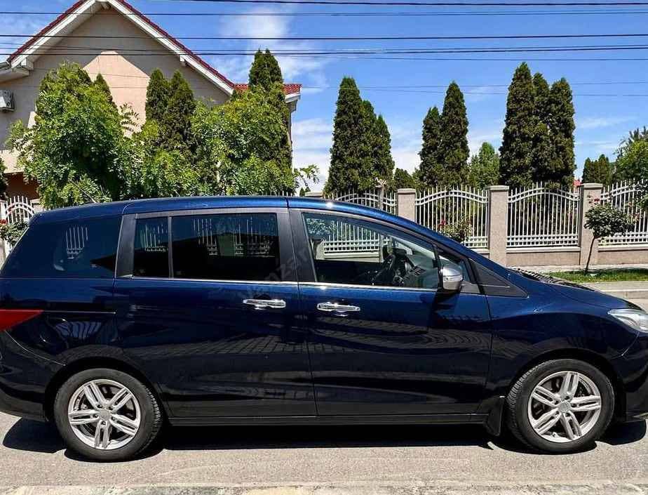 Mazda 5