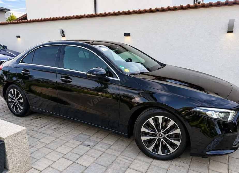Mercedes-Benz A