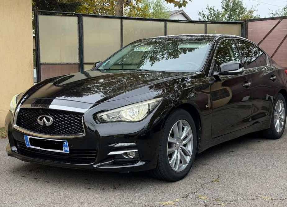 Infiniti Q50